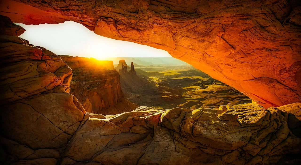 What Is Plate Tectonics: Earth’s Dynamic Geology